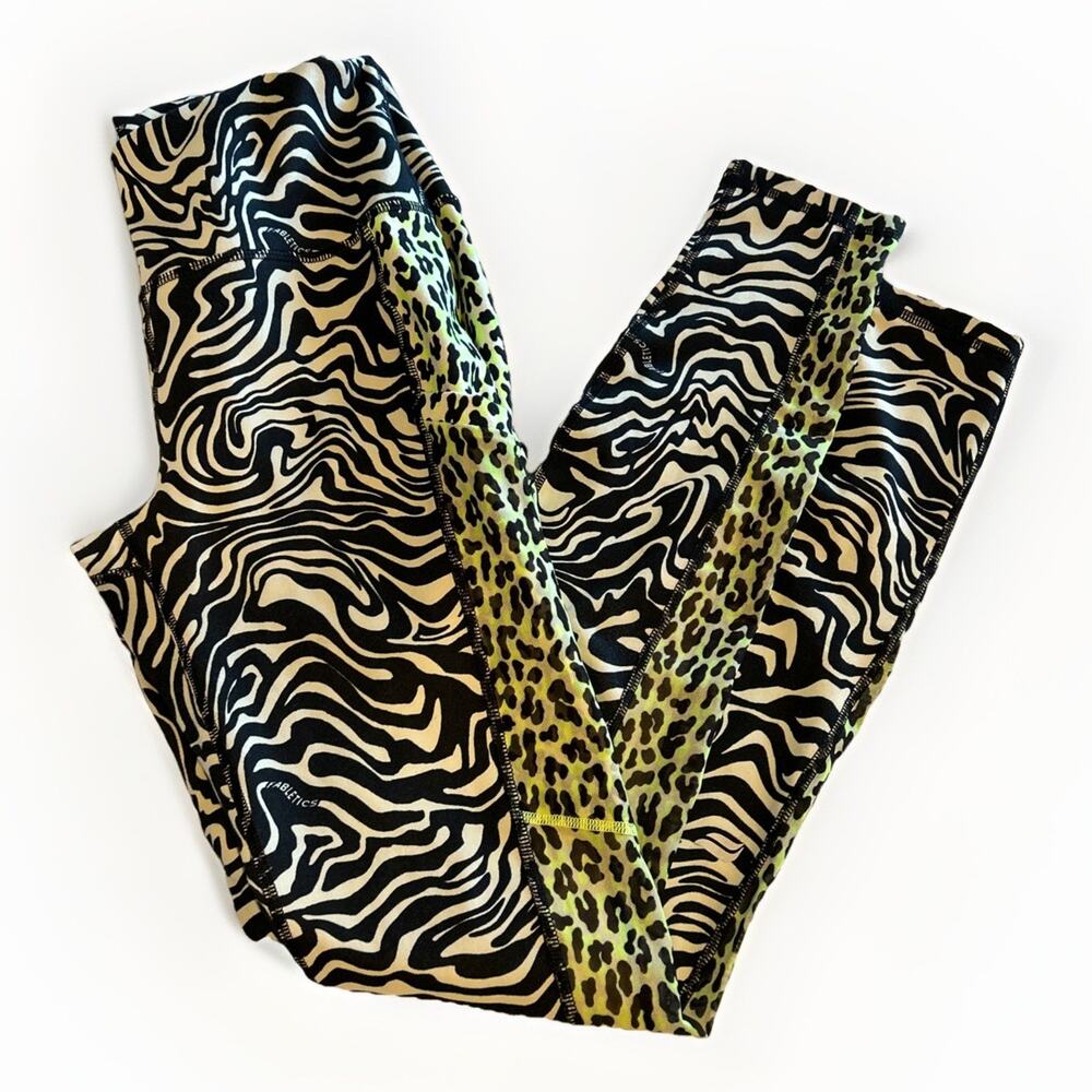 Fabletics Women's On-The-Go High-Waisted Leggings Define Powerhold Size S